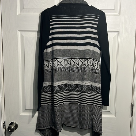 Ruby Moon Women’s Open Front Cardigan/Duster Black Gray, White - Size Medium - Picture 7 of 7